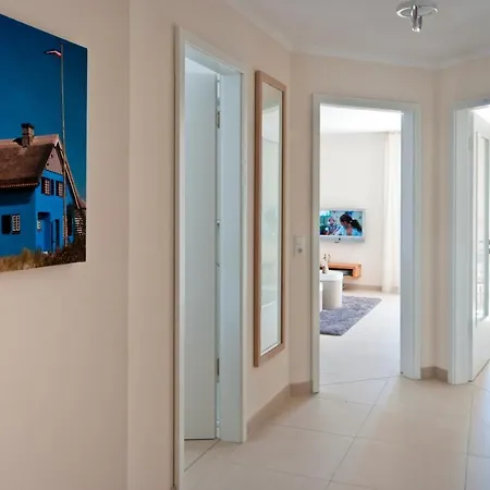 Ostsee Mit Wellnessbereich Timmendorfer Strand